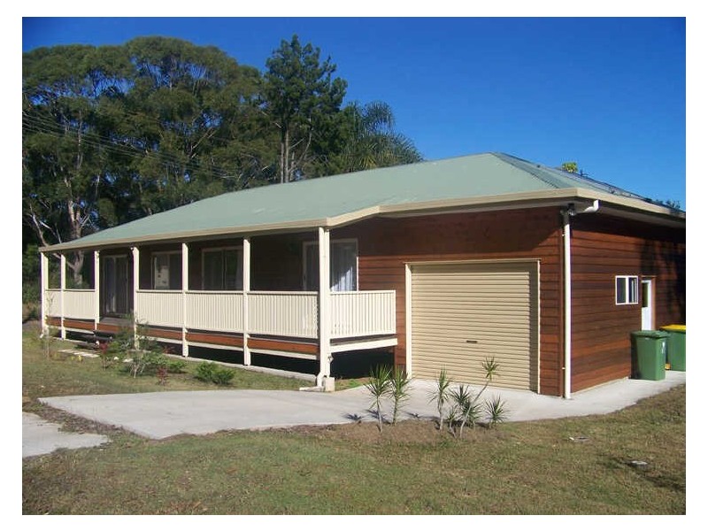 91 Jackson Rd, Russell Island QLD 4184