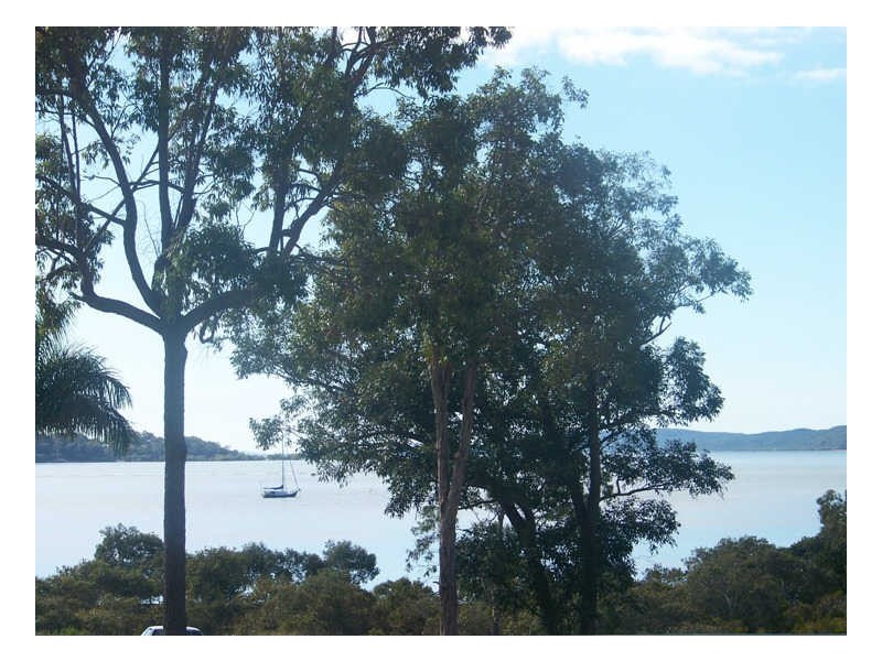37 Wilma Cres, Russell Island QLD 4184