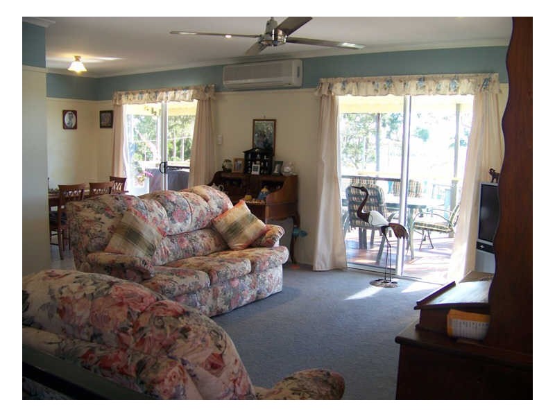 37 Wilma Cres, Russell Island QLD 4184