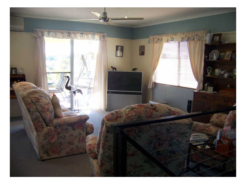 37 Wilma Cres, Russell Island QLD 4184