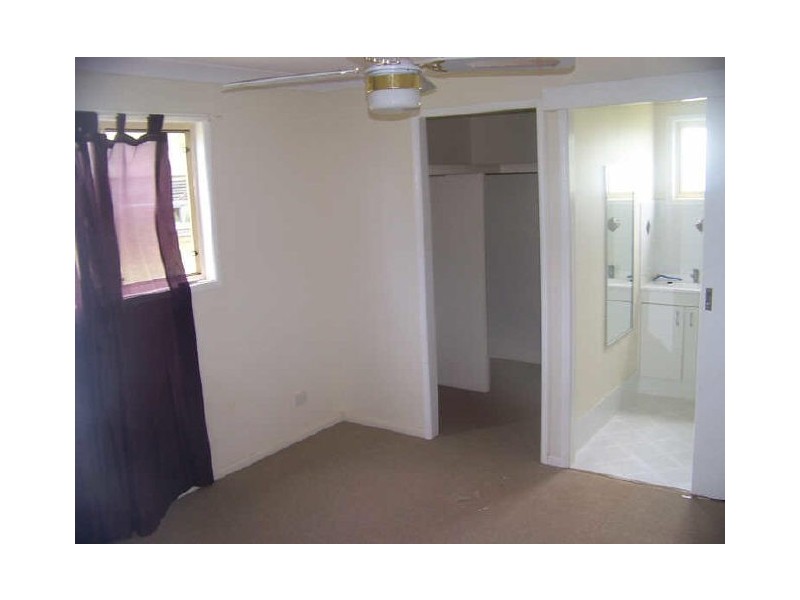 4 Elm Street, Russell Island QLD 4184