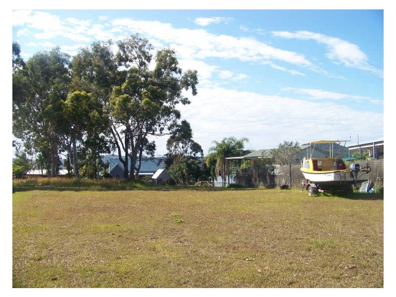 4 Ketch, Russell Island QLD 4184