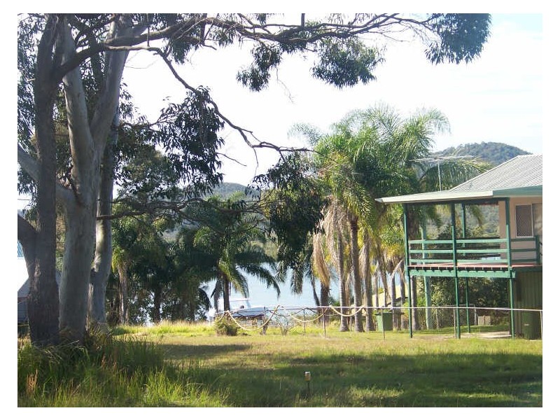 4 Ketch, Russell Island QLD 4184