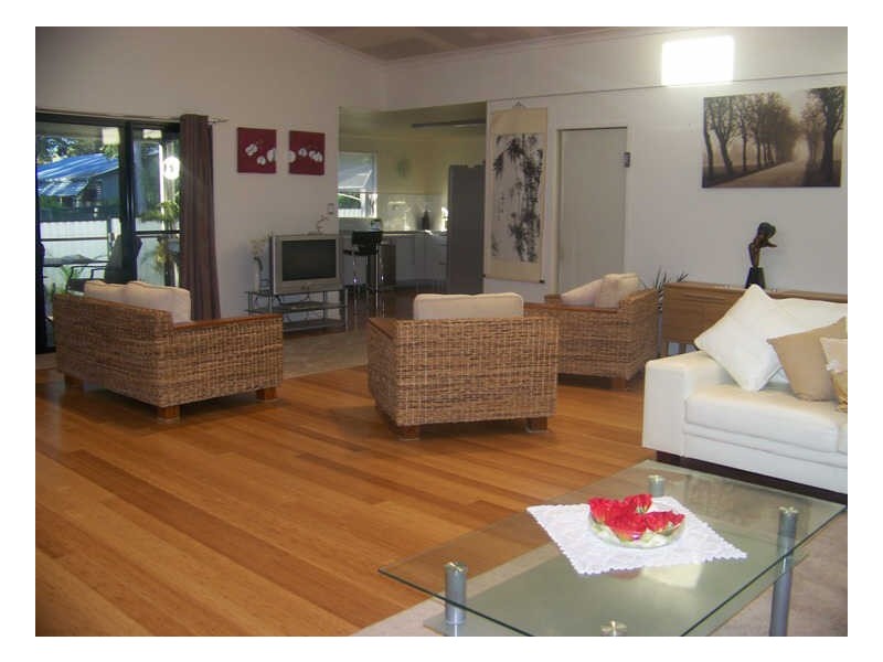 49 Hemp Hill Rd, Russell Island QLD 4184