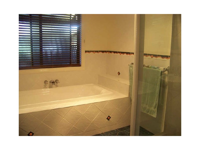 Russell Island QLD 4184