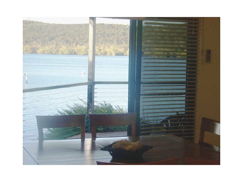 Russell Island QLD 4184