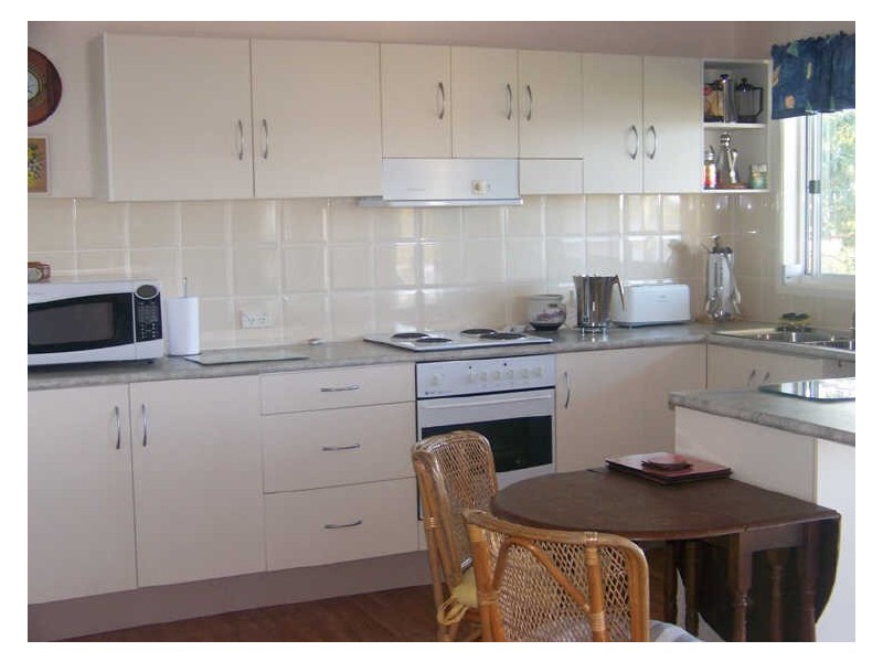 33 Bay Drive, Russell Island QLD 4184