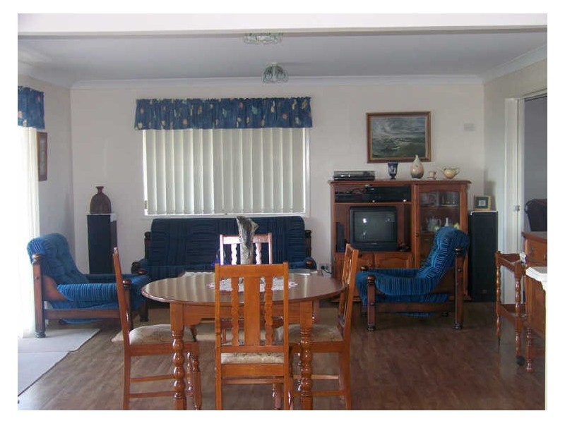 33 Bay Drive, Russell Island QLD 4184