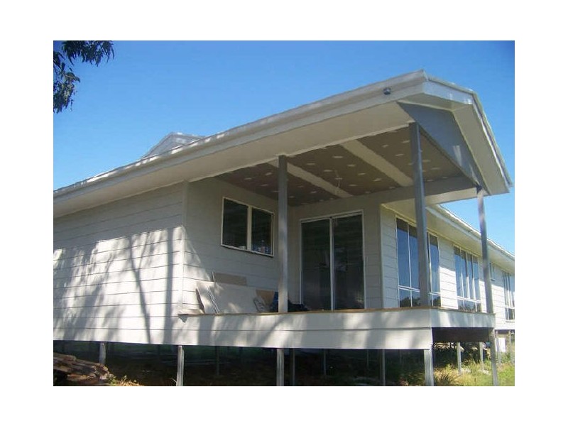 Russell Island QLD 4184