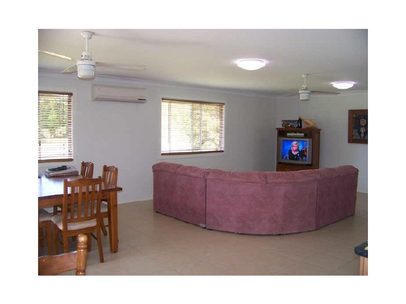 Russell Island QLD 4184