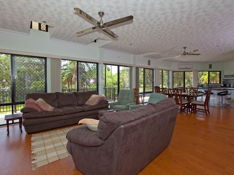 9 Aquarius Road, Russell Island QLD 4184