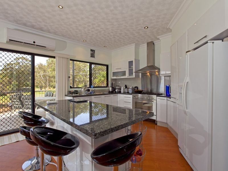 9 Aquarius Road, Russell Island QLD 4184