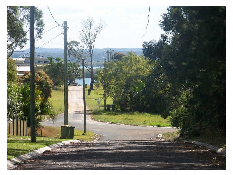 23 Rossi Avenue, Russell Island QLD 4184
