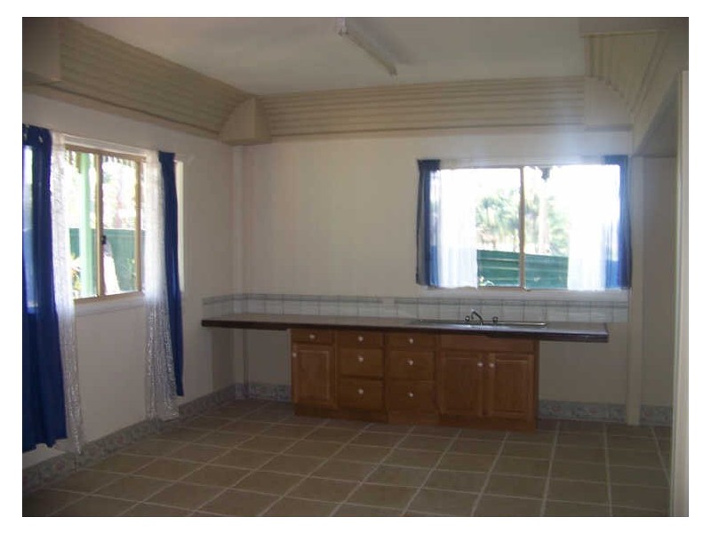 2 Bradman, Russell Island QLD 4184