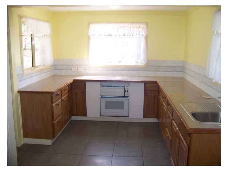 2 Bradman, Russell Island QLD 4184
