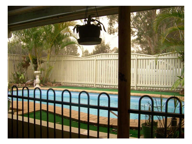 20 Jasper St, Russell Island QLD 4184