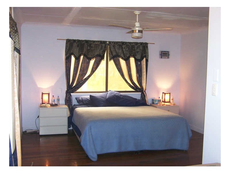 20 Jasper St, Russell Island QLD 4184