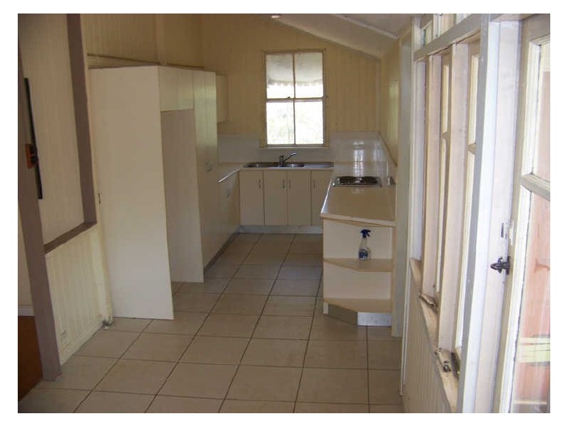 96 Hacking Ridge Rd, Russell Island QLD 4184
