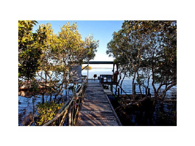 Russell Island QLD 4184