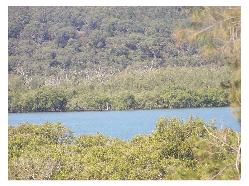 35 Aquamarine Ave, Russell Island QLD 4184