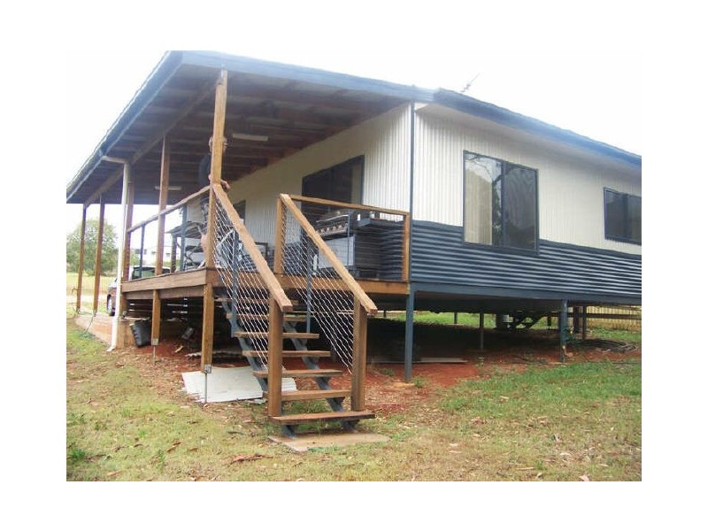 3 Short, Russell Island QLD 4184