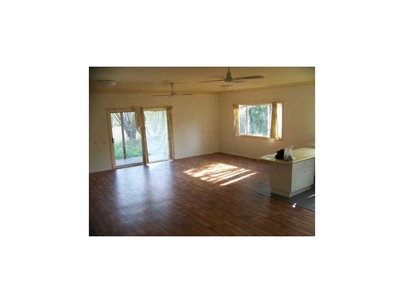 36 Noyes Pde, Karragarra Island QLD 4184
