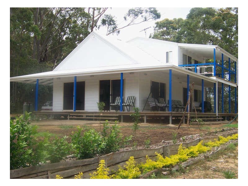 63 Bradman St, Russell Island QLD 4184