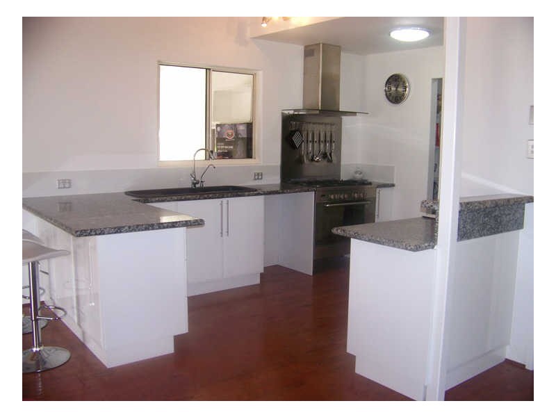 63 Bradman St, Russell Island QLD 4184