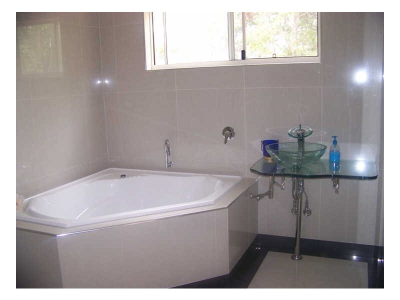 63 Bradman St, Russell Island QLD 4184
