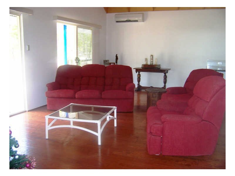 63 Bradman St, Russell Island QLD 4184