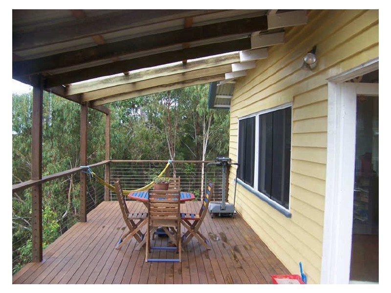 38 Leichhardt Tce, Russell Island QLD 4184