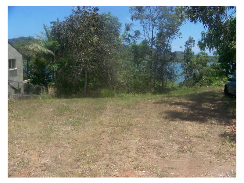 72 Oasis Dve, Russell Island QLD 4184