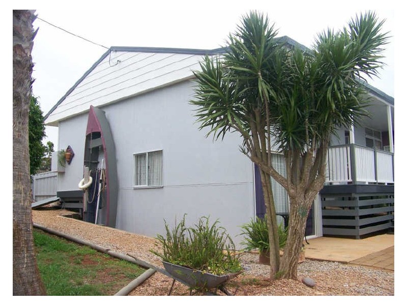 9 Pharlap Street, Russell Island QLD 4184