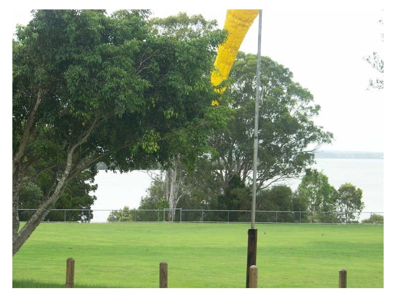 2 Beth Street, Russell Island QLD 4184