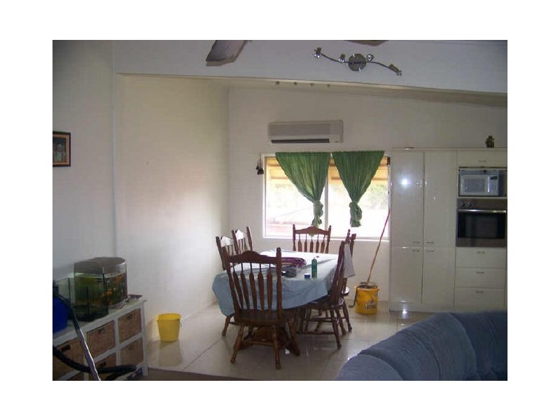 2 Pharlap Street, Russell Island QLD 4184