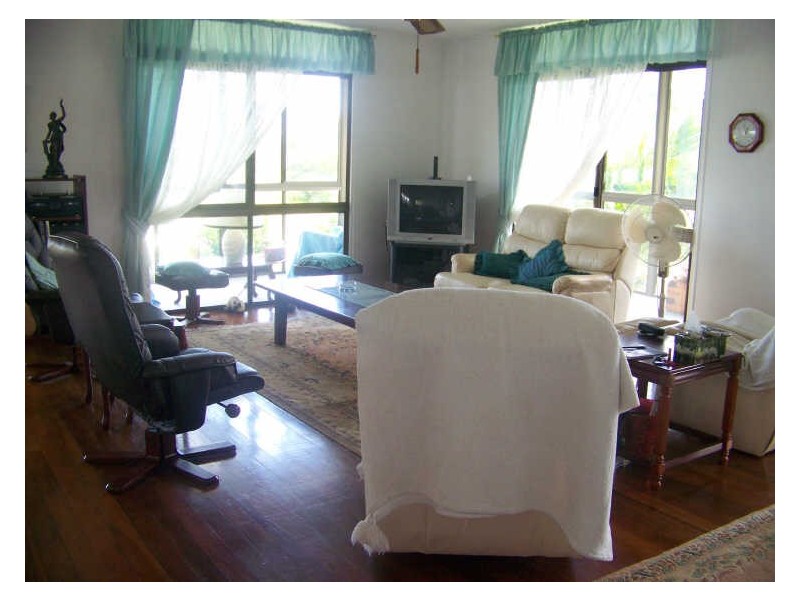 6 Yacht St, Russell Island QLD 4184