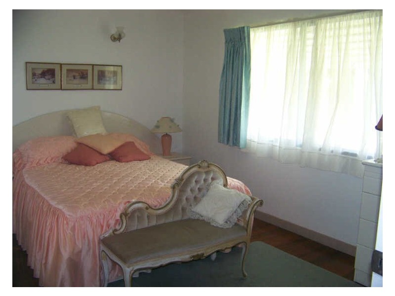 6 Yacht St, Russell Island QLD 4184