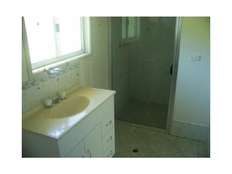 7 Richardson St, Russell Island QLD 4184