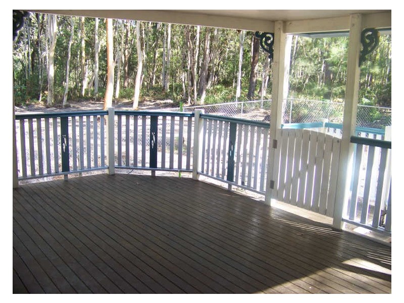 15 Doverton Dve, Russell Island QLD 4184