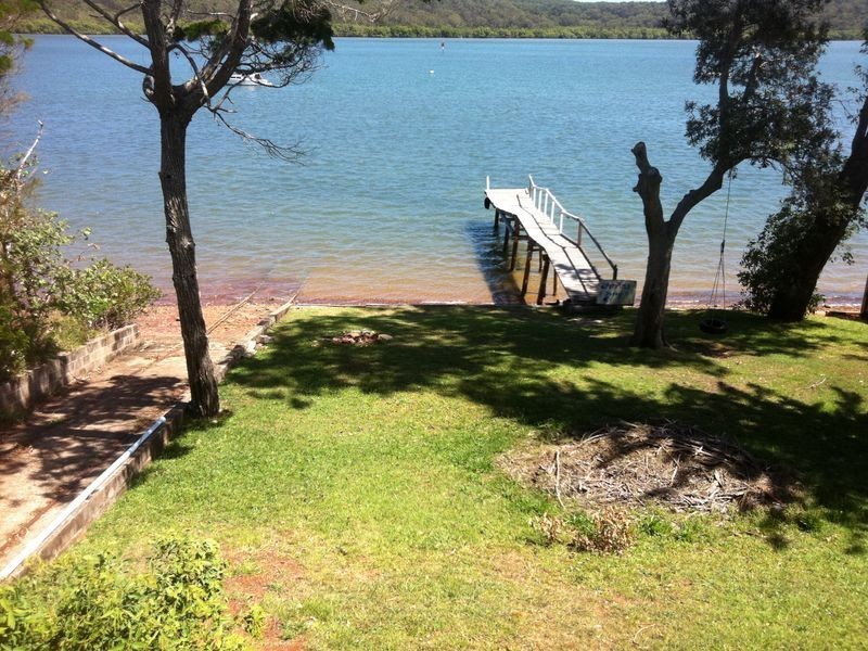 184 Canaipa Point Dve –  Holiday, Russell Island QLD 4184
