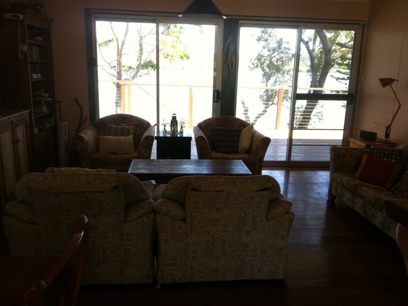 184 Canaipa Point Dve –  Holiday, Russell Island QLD 4184