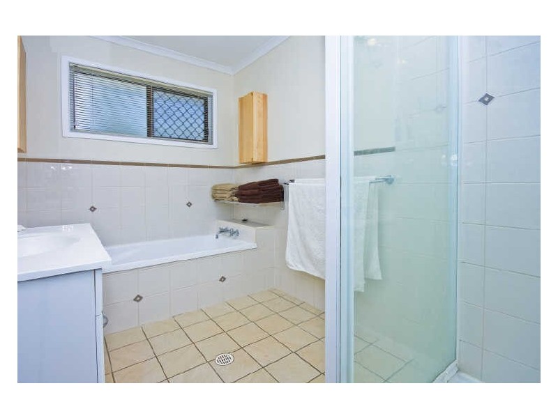 12 Castle Drive, Russell Island QLD 4184