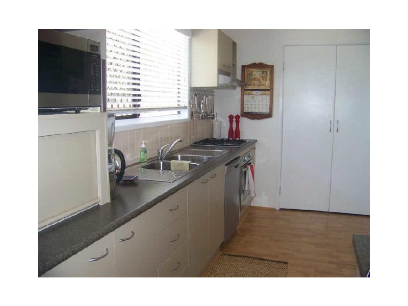 12 Castle Drive, Russell Island QLD 4184