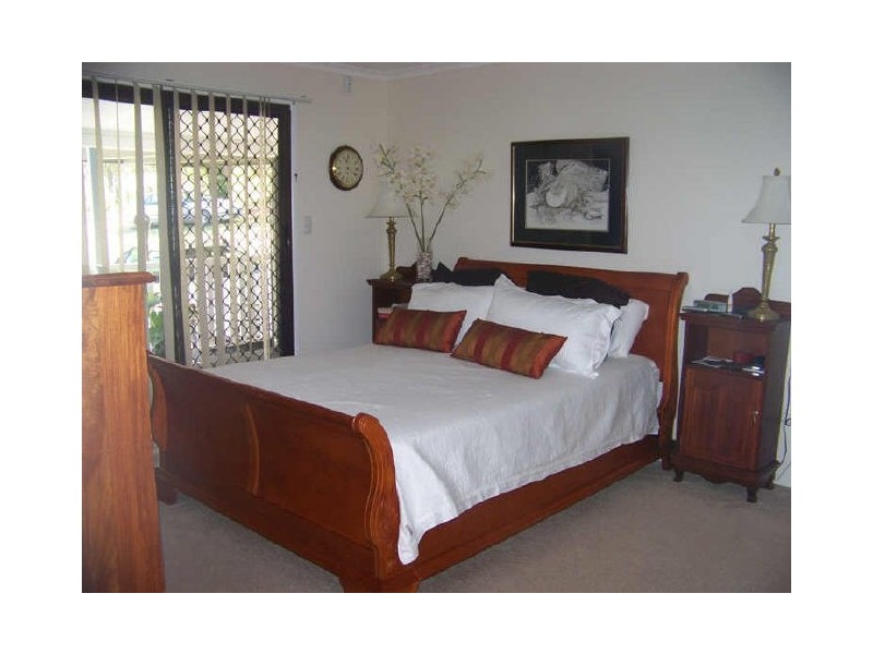 12 Castle Drive, Russell Island QLD 4184