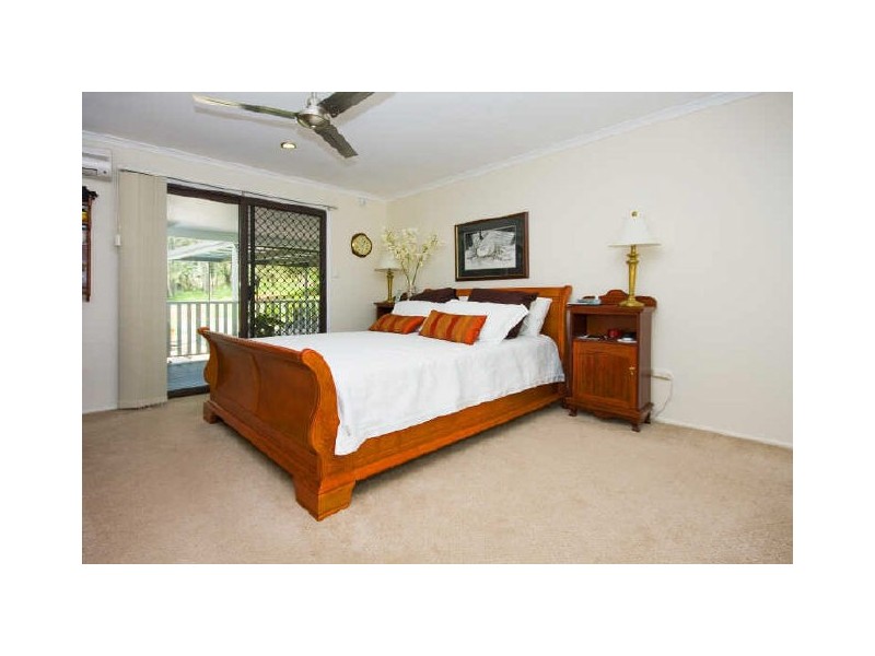 12 Castle Drive, Russell Island QLD 4184