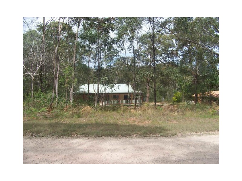 32 Waikiki Beach Rd, Russell Island QLD 4184