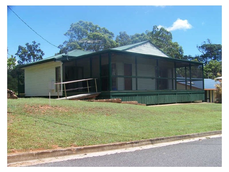 5 Crescent Drive, Russell Island QLD 4184