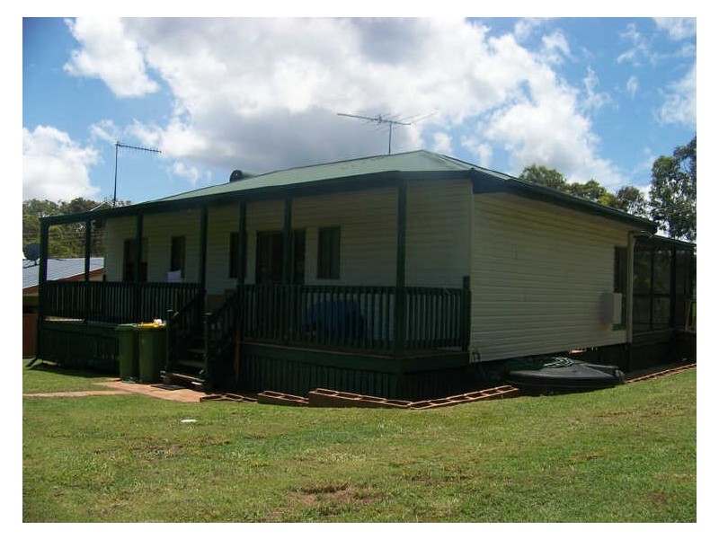 5 Crescent Drive, Russell Island QLD 4184