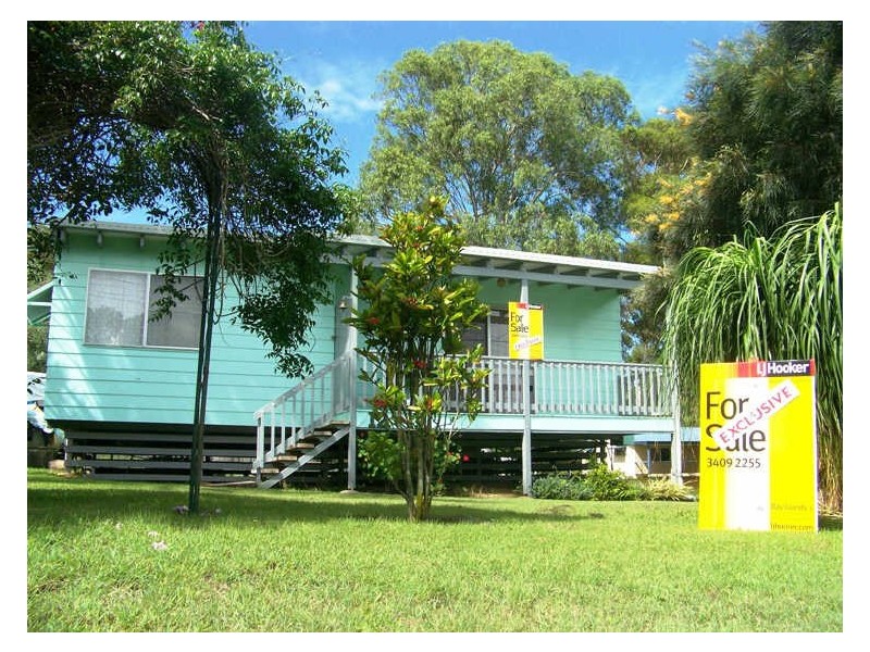 12 Bayview Rd, Russell Island QLD 4184
