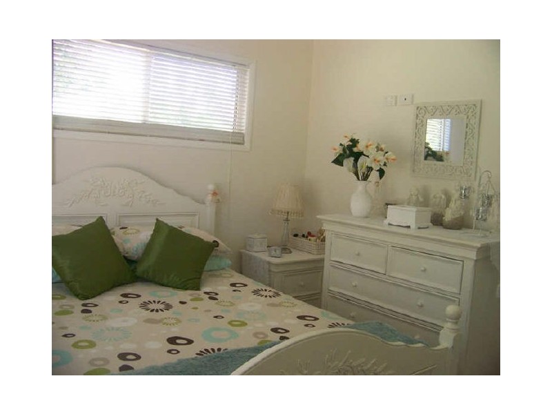 17 Jackson Rd, Russell Island QLD 4184